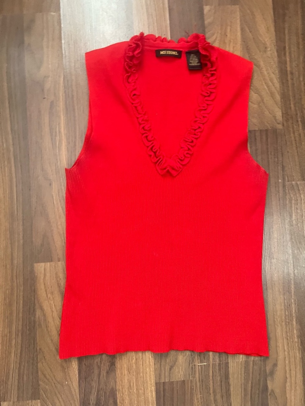 VINTAGE Missoni Bright Red Sleeveless Ruffle V-Neck Tank